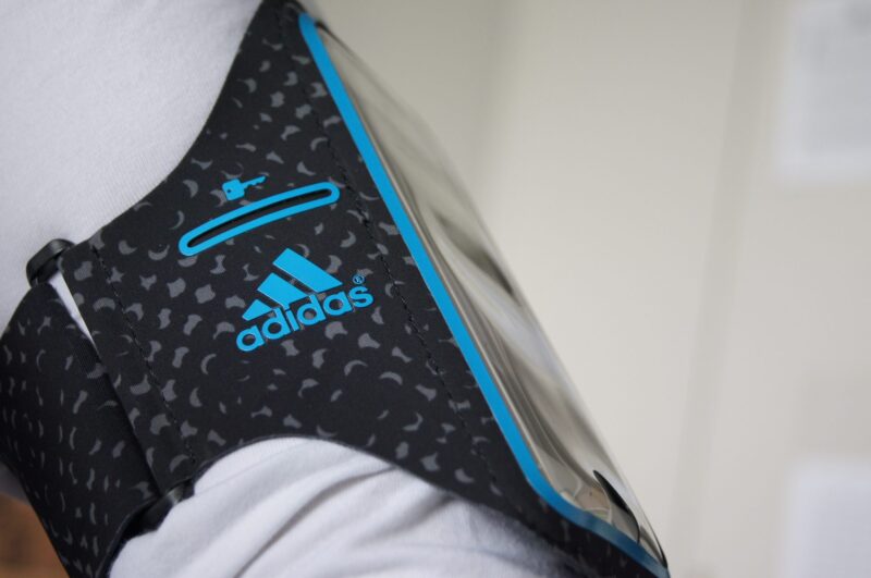 Adidas Armband Griffin 3 -