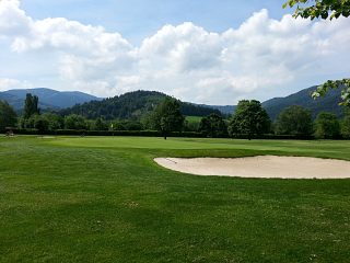 Loch Nummer 8 im Golfclub Freiburg