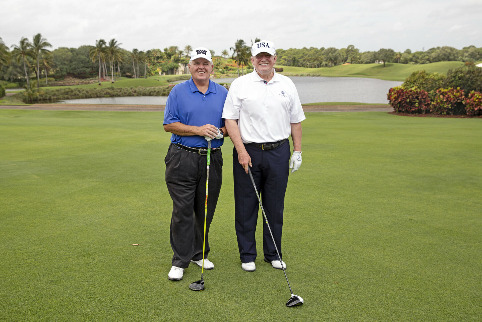 Präsident Trump im Trump International Golf Club