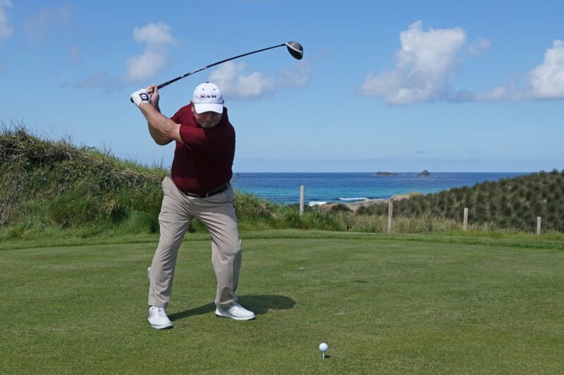 Golfing Legend Ian Woosnamteeing off the 4tt -