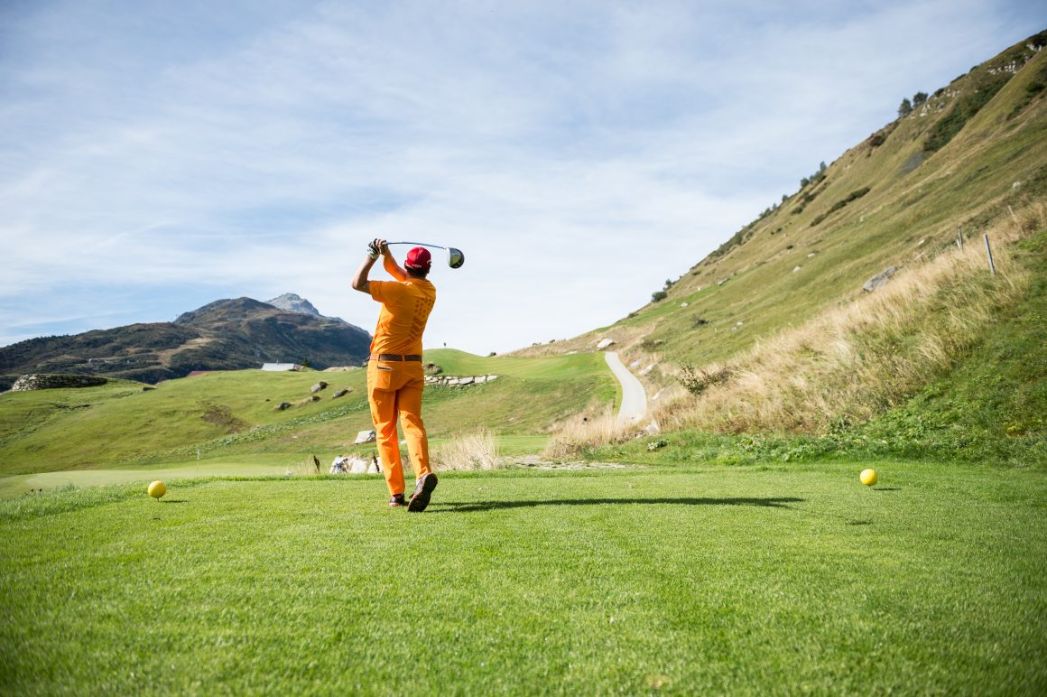 Golf Andermatt Abschlag 3 ASA Valentin Luthiger -