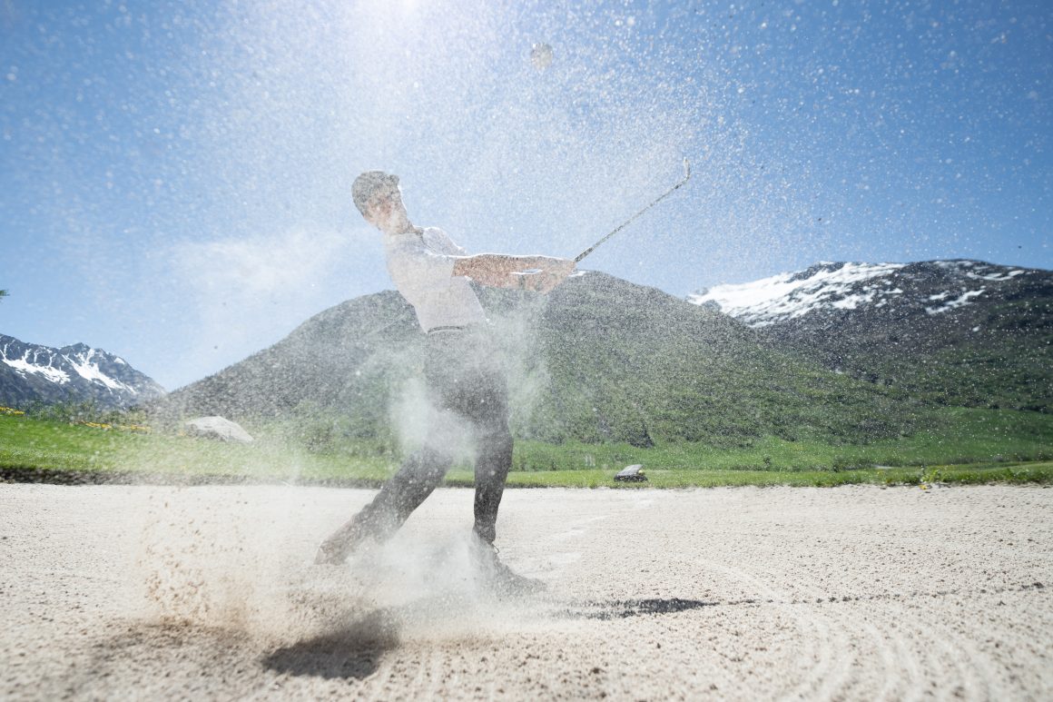 Urlaub in Andermatt: Golf, Ski und viel Freiheit Golf Joshua Hess Mai20 Valentin Luthiger 2 -