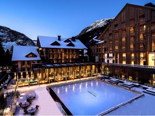 The Chedi Andermatt Dining The Courtyard The Ice Rink with Logo -