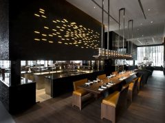 The Chedi Andermatt Dining The Restaurant Commune Table 01 -