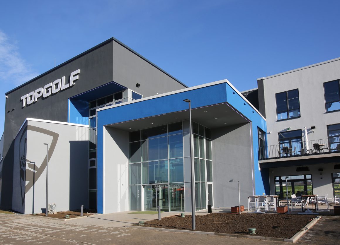 topgolf anlage Eingangsbereich -