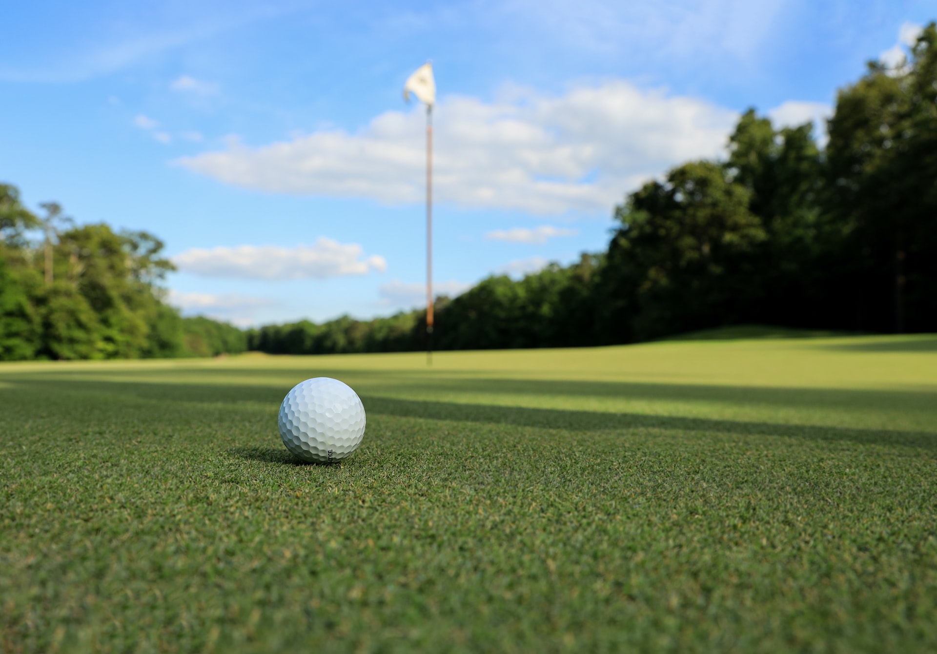 Golf im Stream Wo kann man die großen Turniere miterleben?