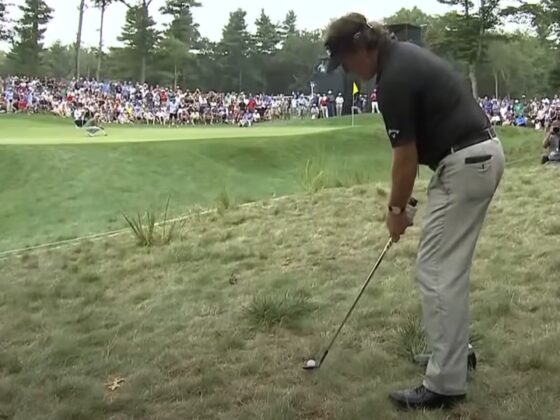 Phil Mickelson beim Flop Shot.