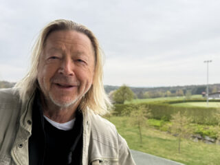 Steile Fairways, tolle Weine - Eine Golfreise ins südliche Burgenland Karl Reiter ist eine österreichische Hotelierslegende.
